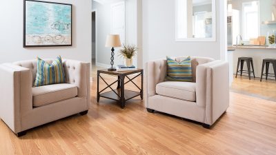 Hỏi nên chọn sàn gỗ hay sàn gạch?